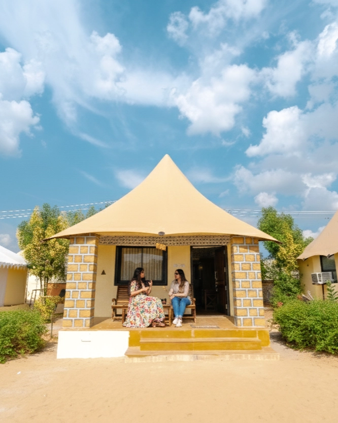 Jaisalmeri Suite Tent at Bhavya Resort Jaisalmer